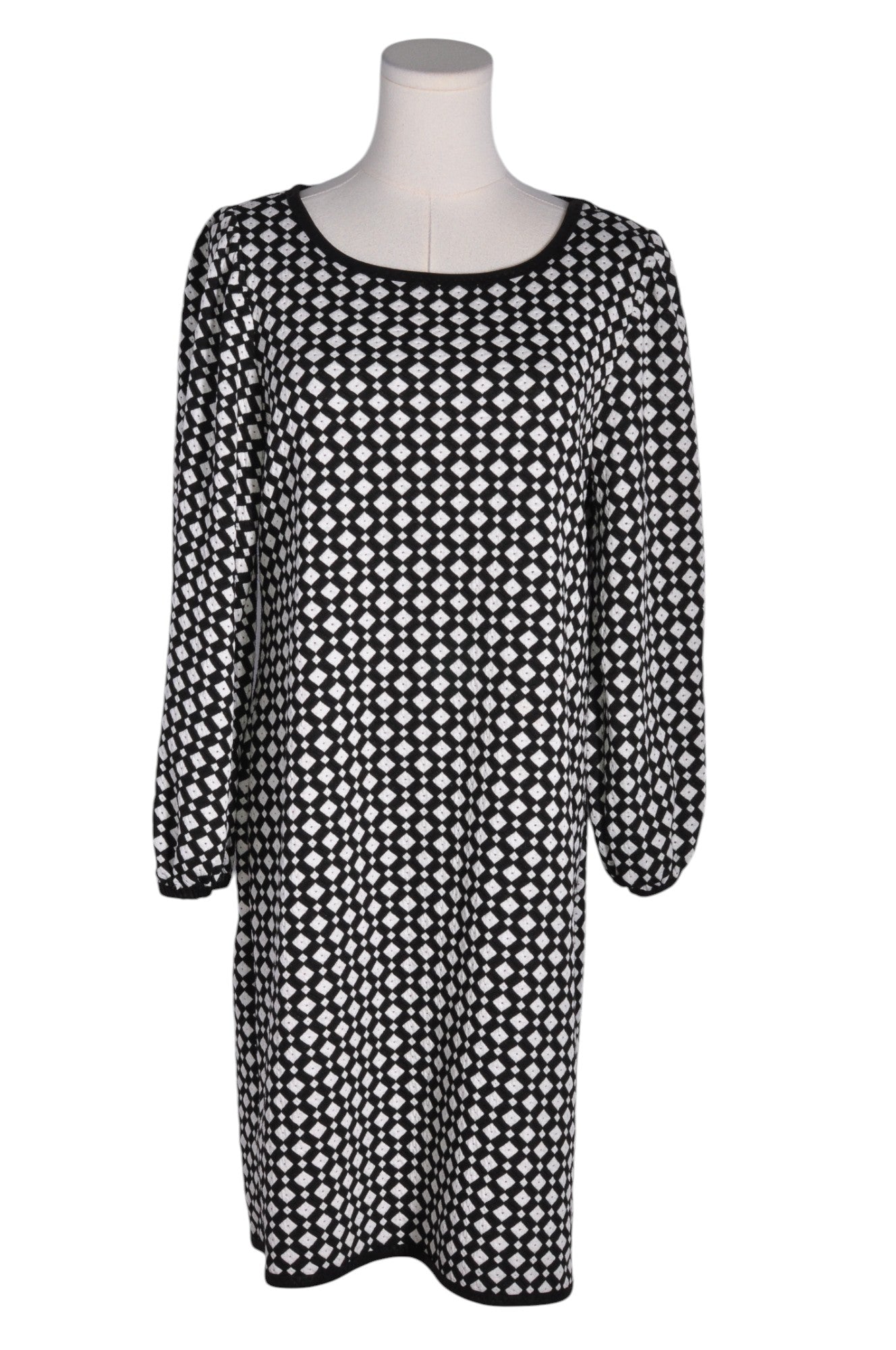 MAX STUDIO Women Shift Dresses Regular fit in Black - Size L | 42.29 $ KOOP