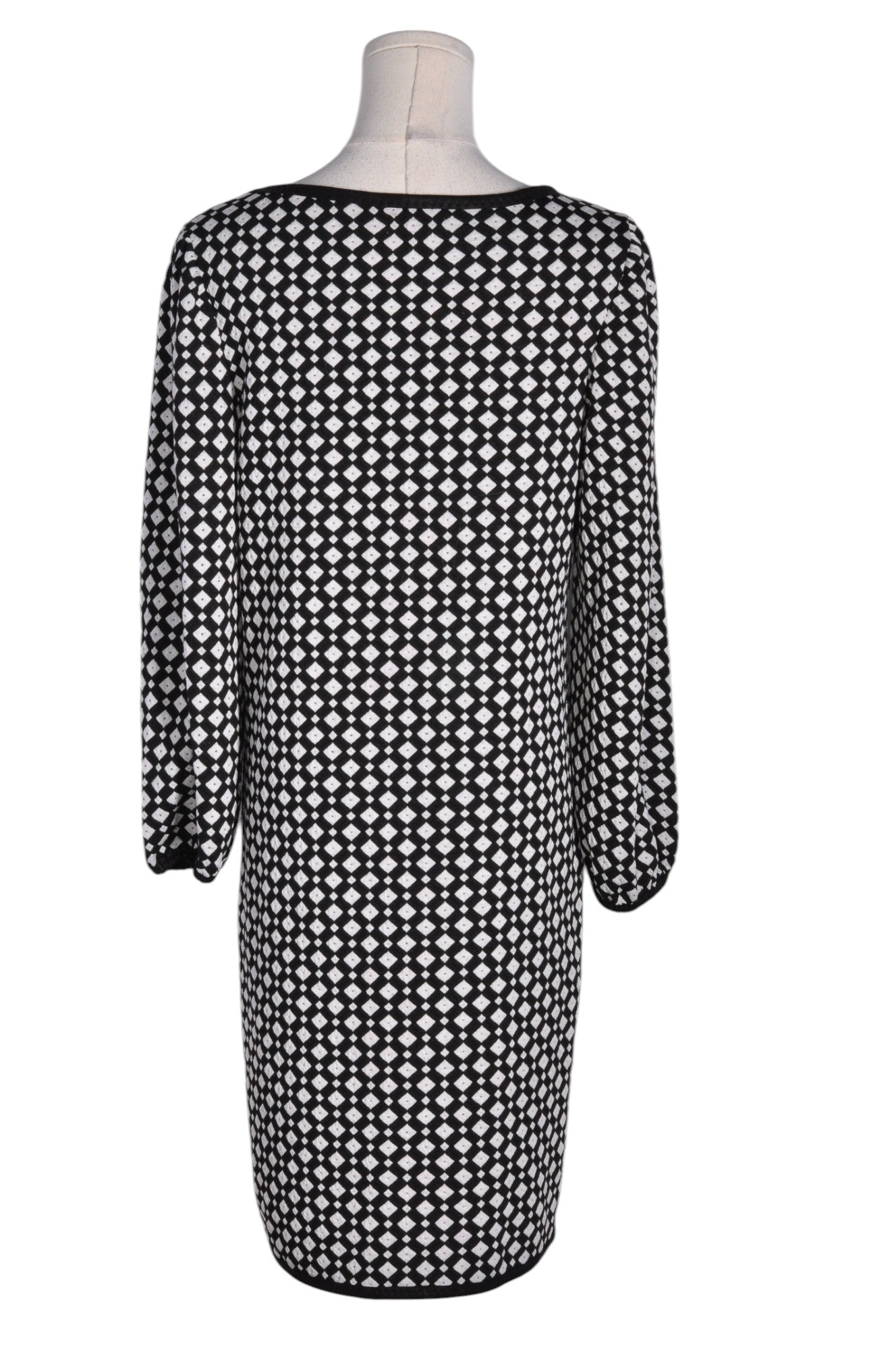 MAX STUDIO Women Shift Dresses Regular fit in Black - Size L | 42.29 $ KOOP