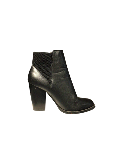 UNBRANDED Women Boots Regular fit in Black - Size 7 | 15.99 $ KOOP