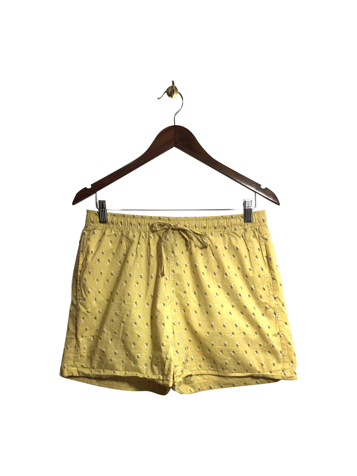 UNIQLO Women Classic Shorts Regular fit in Yellow - Size M | 12.99 $ KOOP