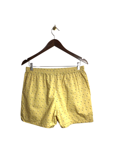 UNIQLO Women Classic Shorts Regular fit in Yellow - Size M | 12.99 $ KOOP