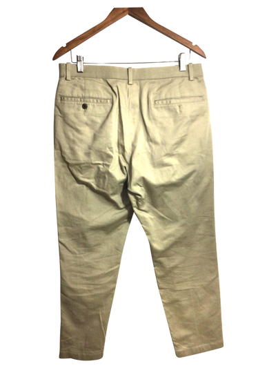 UNIQLO Men Khahis Pants Regular fit in Beige - Size M | 12.99 $ KOOP
