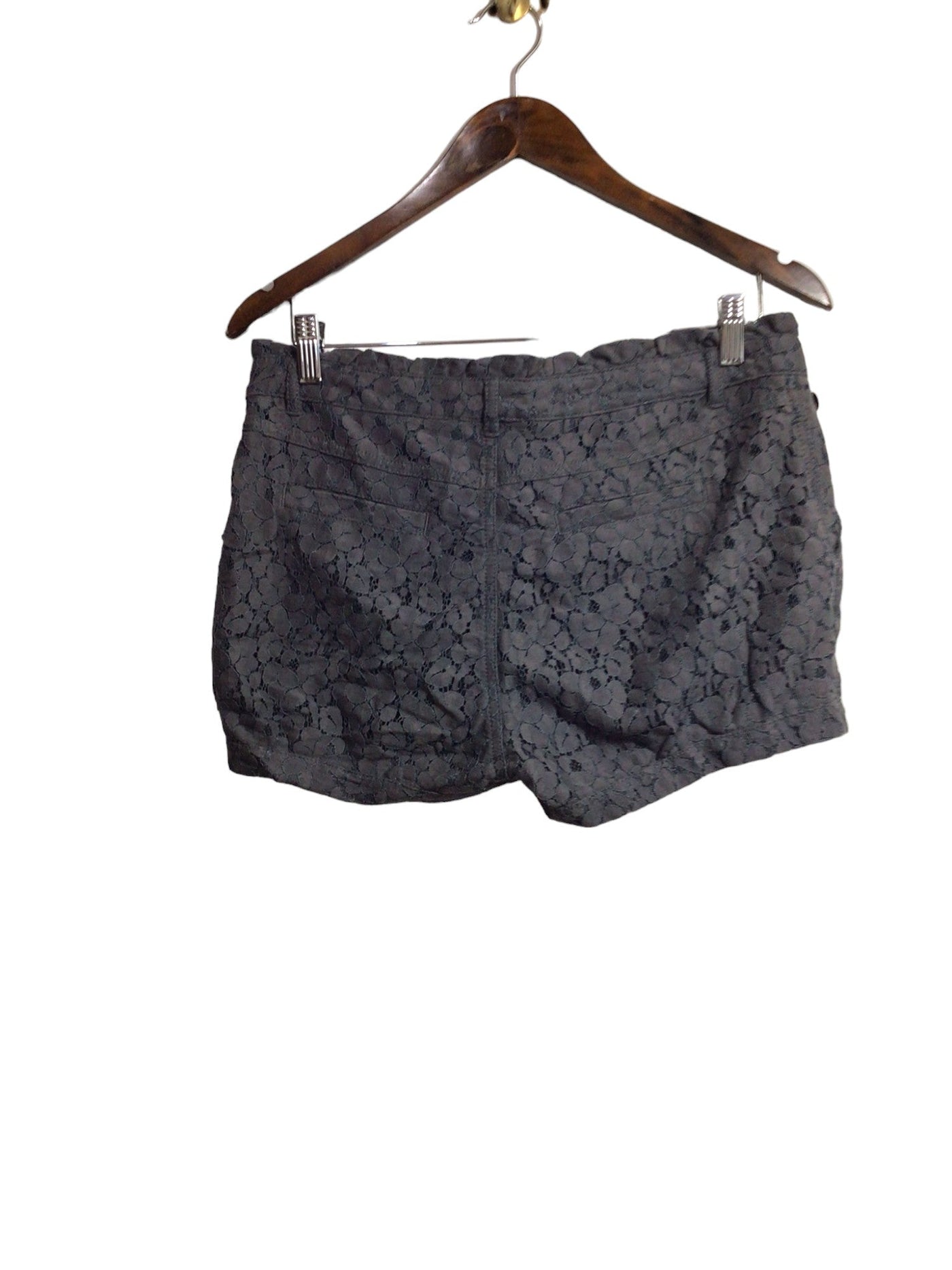 EDC Women Classic Shorts Regular fit in Gray - Size 36 | 15 $ KOOP