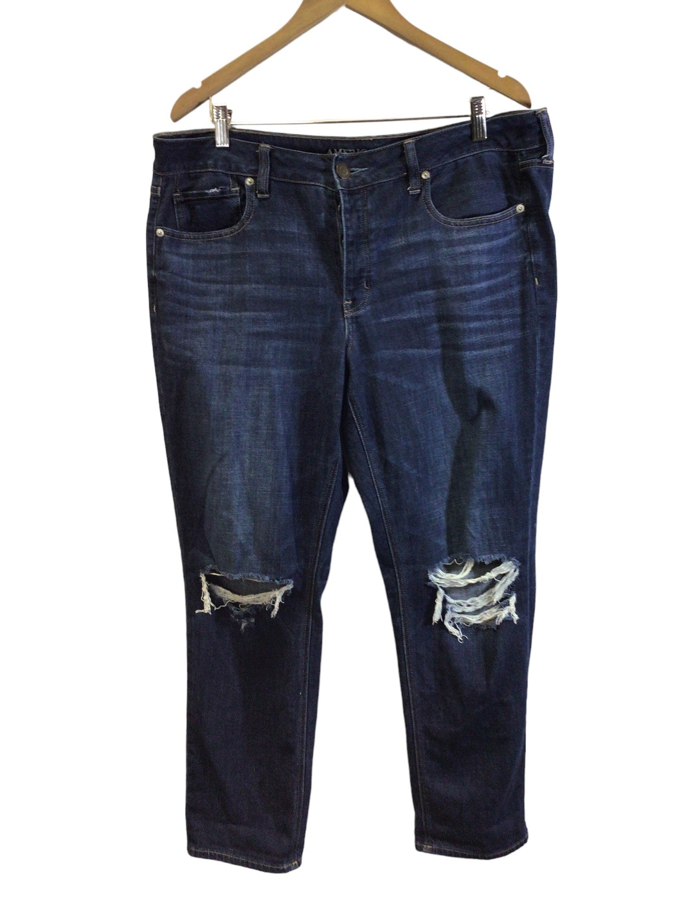 AMERICAN EAGLE Women Straight-Legged Jeans Regular fit in Blue - Size 14 | 16.9 $ KOOP