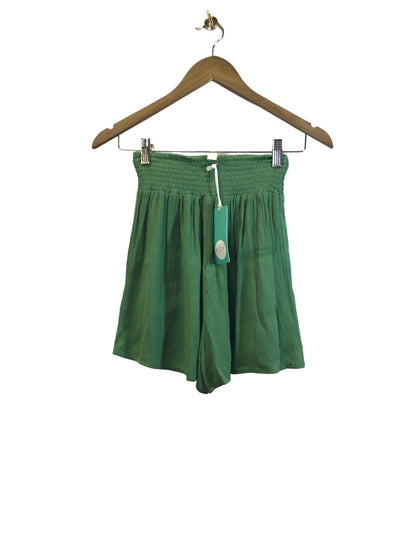 KOY RESORT Women Classic Shorts Regular fit in Green - Size XS | 15 $ KOOP