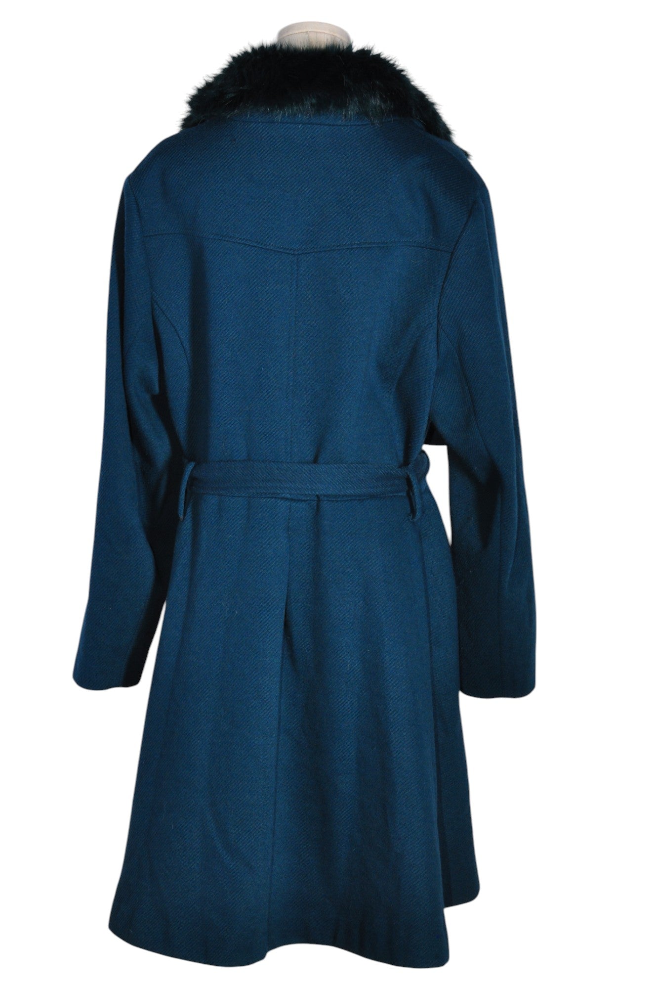 CITY CHIC Women Coats Regular fit in Blue - Size M | 29.99 $ KOOP