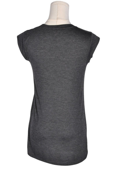 JOE FRESH Women T-Shirts Regular fit in Gray - Size XS | 9.99 $ KOOP
