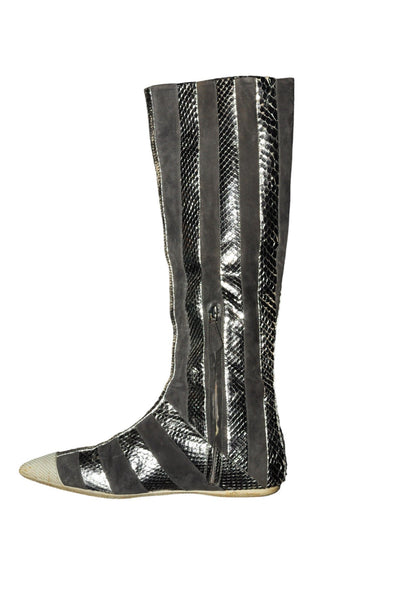 PRADA Women Boots Regular fit in Gray - Size 8 | 448.99 $ KOOP