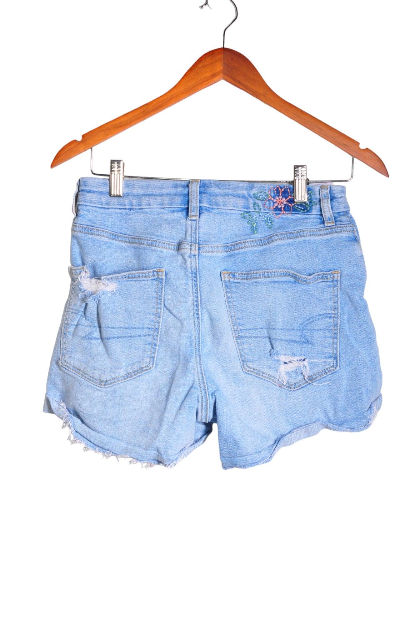 AMERICAN EAGLE Women Denim Shorts Regular fit in Blue - Size 6 | 11.99 $ KOOP