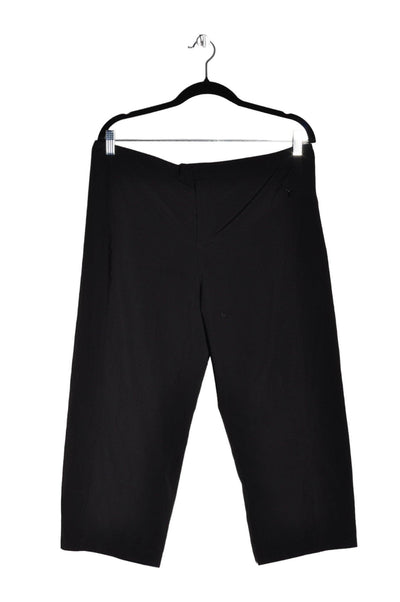 ATHLETIC WORKS Women Capri Pants Regular fit in Black - Size L | 10.79 $ KOOP