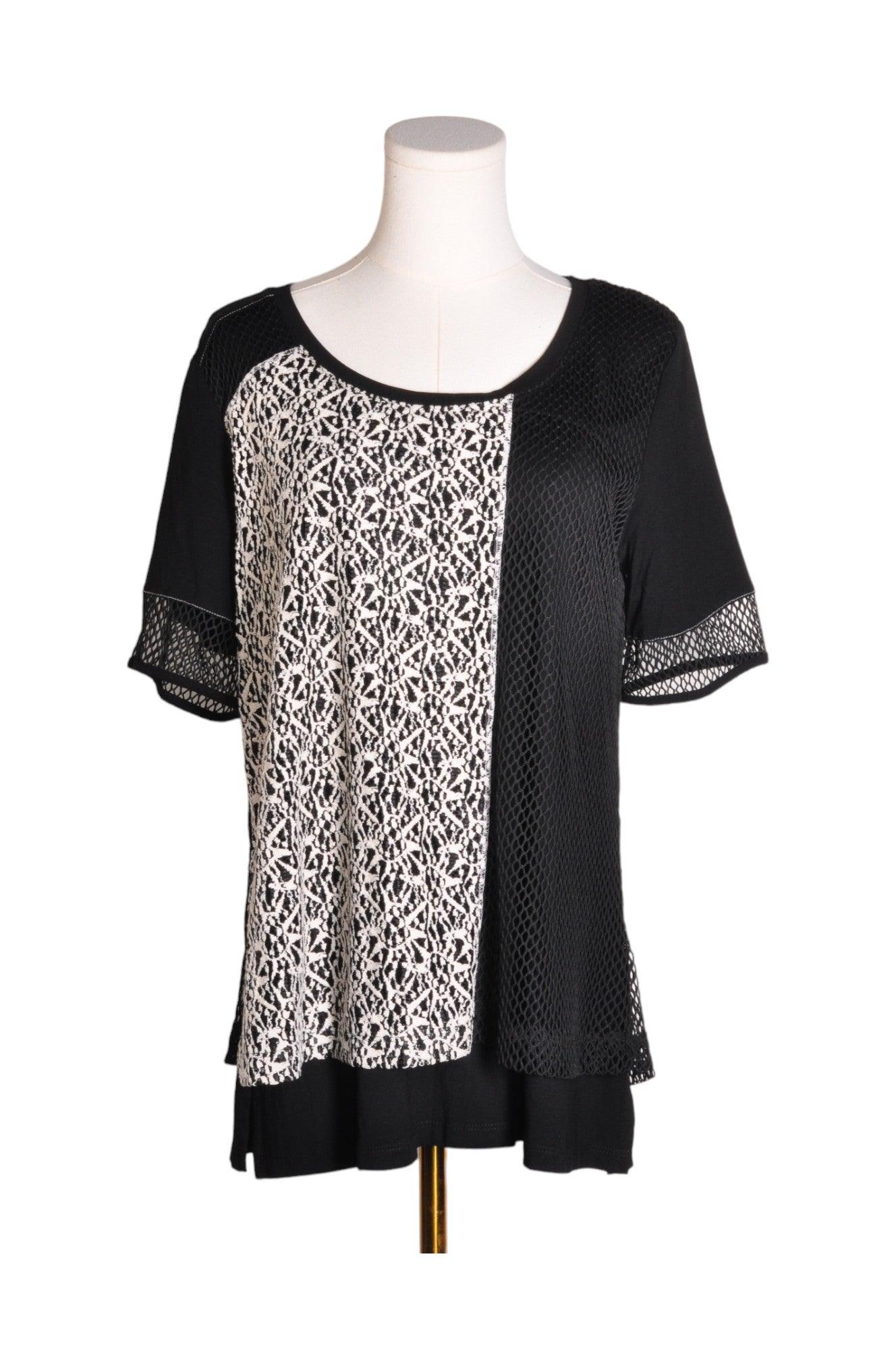 DOLCEZZA Women Blouses Regular fit in Black - Size M | 29.99 $ KOOP