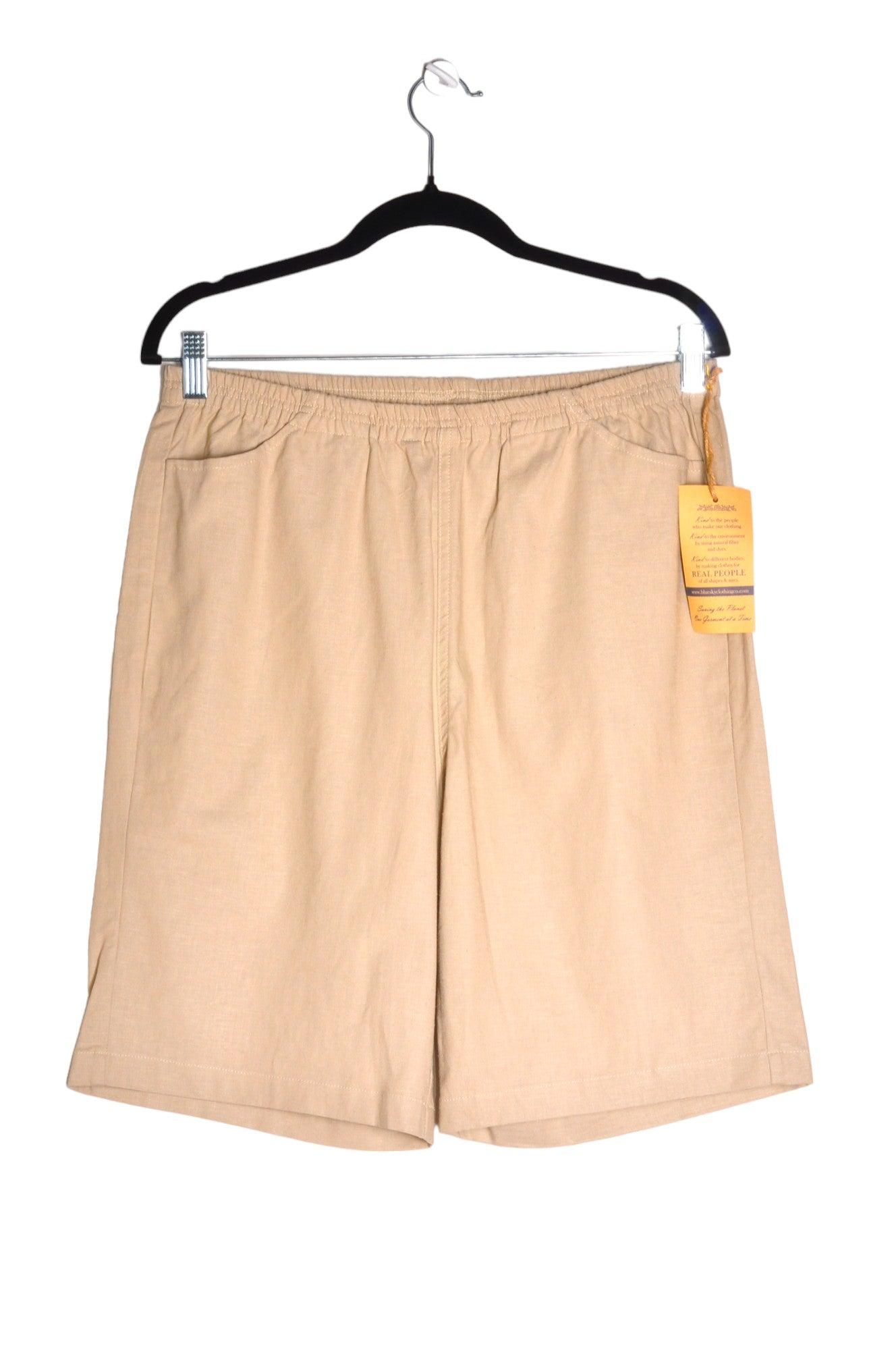 BLUE SKY Women Classic Shorts Regular fit in Beige - Size M | 15.6 $ KOOP