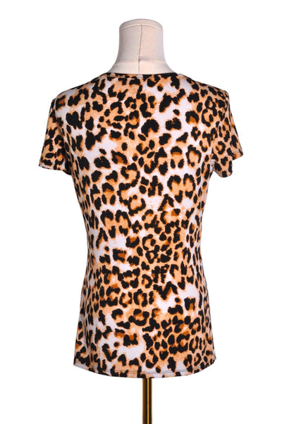 CARMEN MARC VALVO Women T-Shirts Regular fit in Brown - Size S | 29.99 $ KOOP