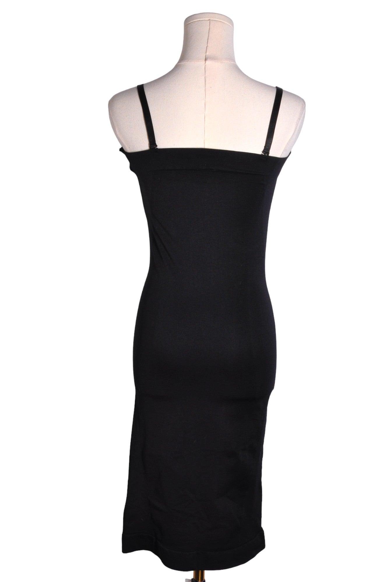 UNBRANDED Women Night Wear Regular fit in Black - Size 3XL | 13.25 $ KOOP