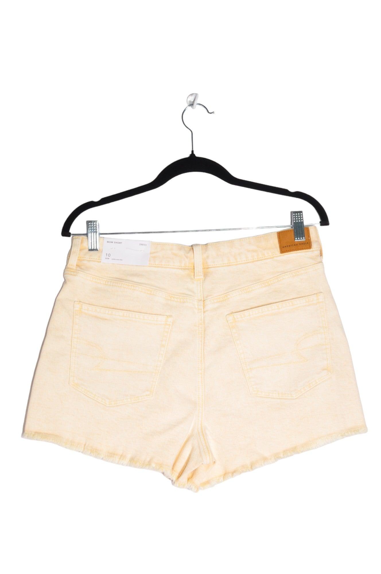 AMERICAN EAGLE Women Classic Shorts Regular fit in Beige - Size 10 | 14.45 $ KOOP