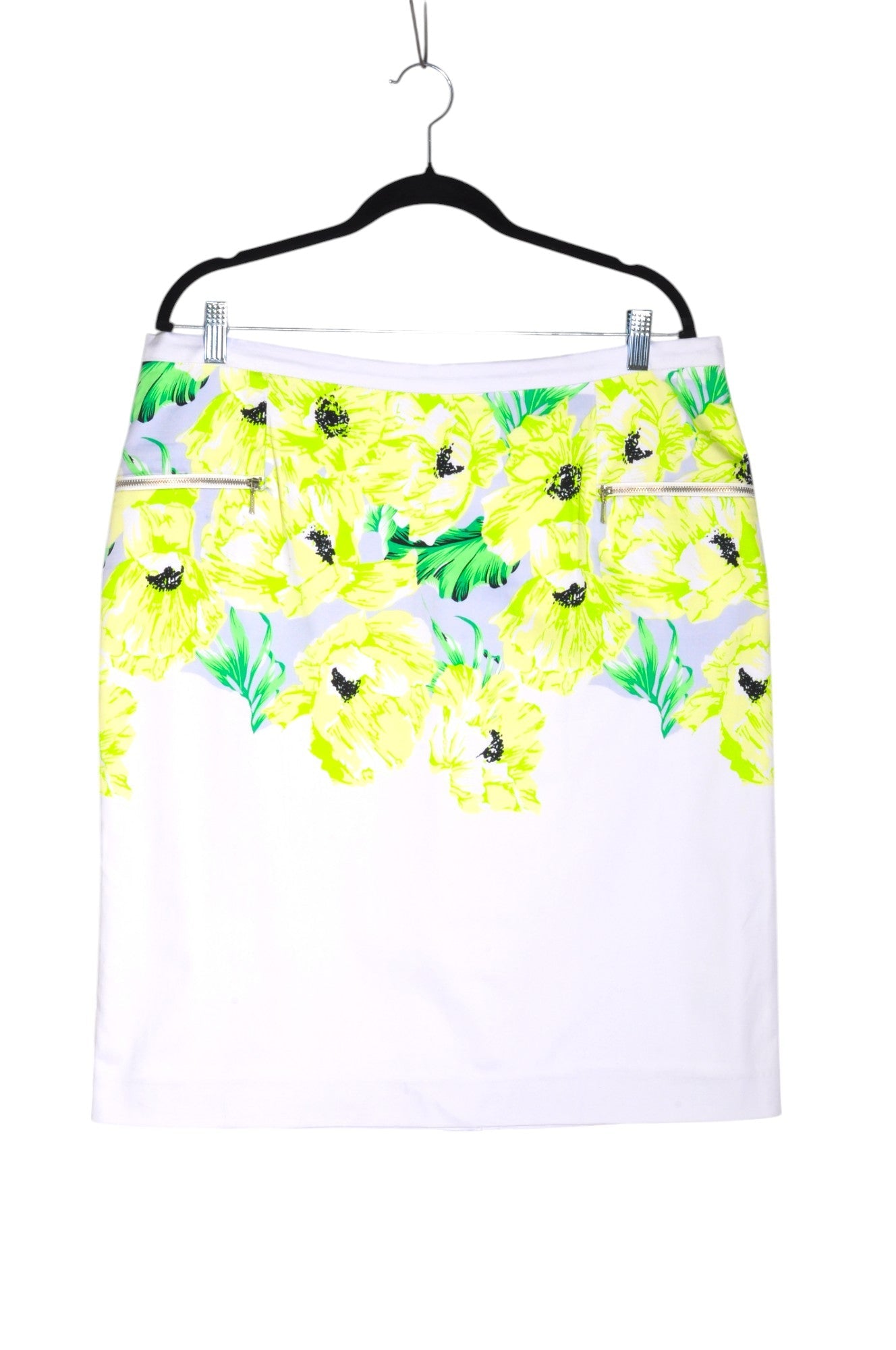 LINEA DOMANI Women Pencil Skirts Regular fit in White - Size 16 | 18.7 $ KOOP