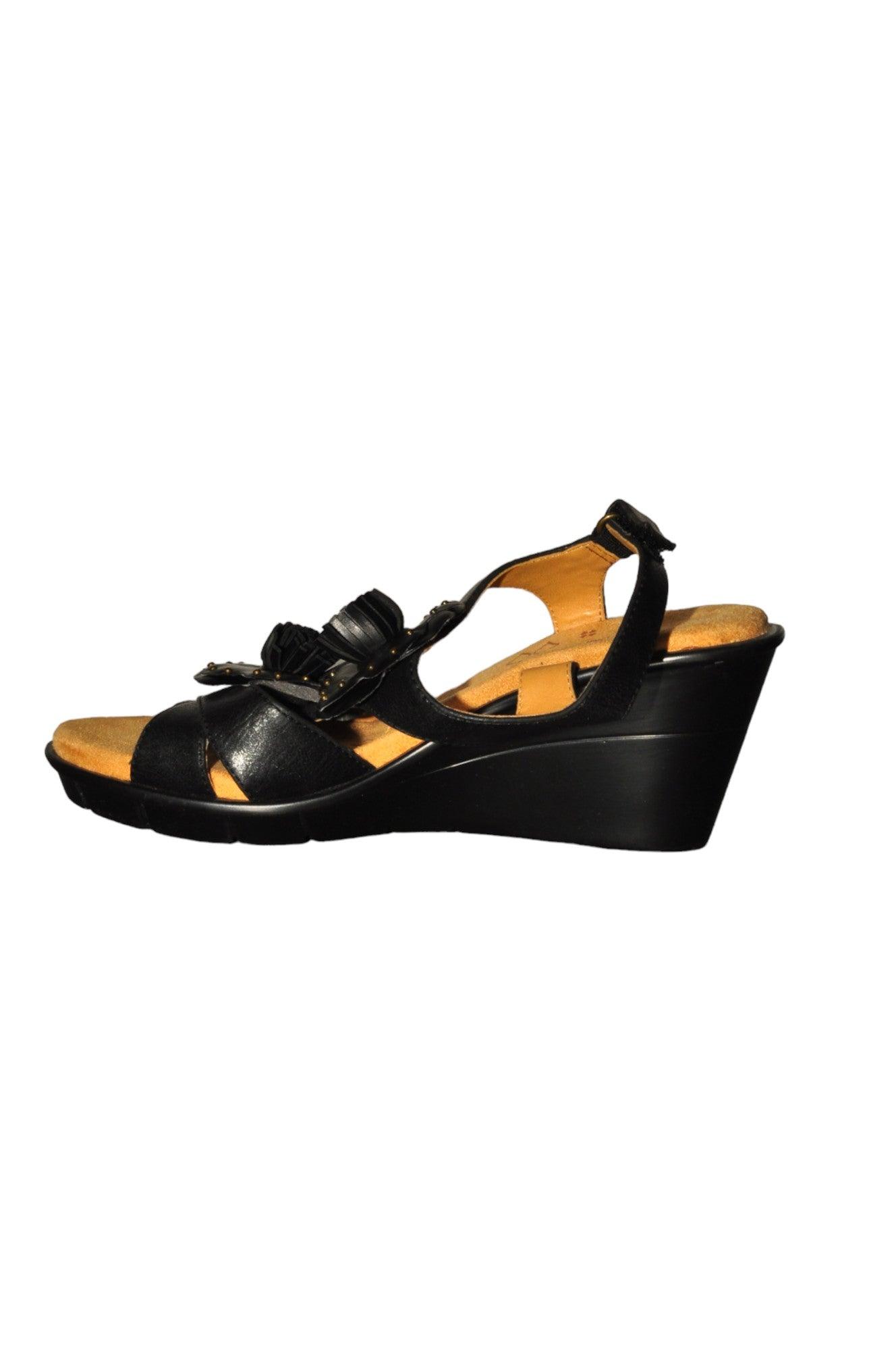 NATURALIZER Women Sandals Regular fit in Black - Size 5 | 29.99 $ KOOP