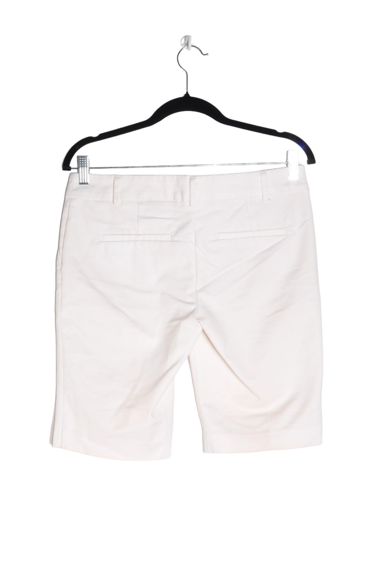 RW&CO Women Classic Shorts Regular fit in White - Size 4 | 15 $ KOOP