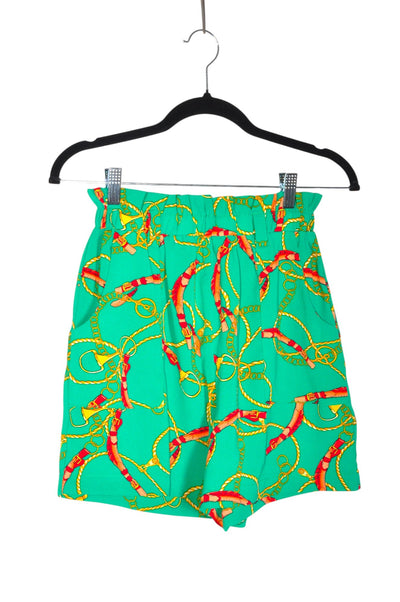 MONTEAU Women Classic Shorts Regular fit in Green - Size M | 11.19 $ KOOP