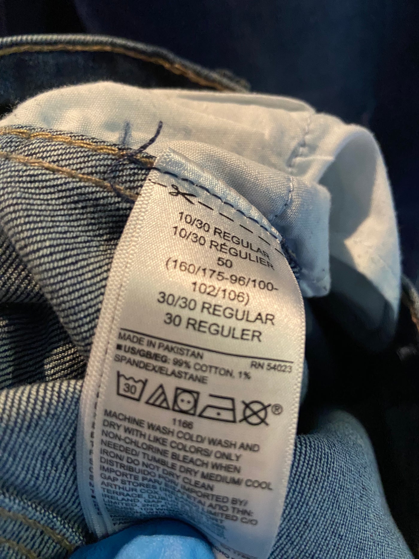 GAP Women Straight-Legged Jeans Regular fit in Blue - Size 10 | 32.29 $ KOOP