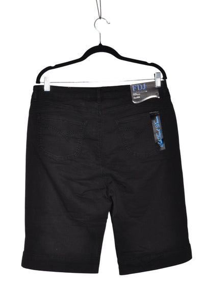 FDJ Women Classic Shorts Regular fit in Black - Size 14 | 19.99 $ KOOP