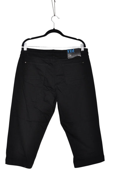 FDJ Women Capri Pants Regular fit in Black - Size 16 | 28.7 $ KOOP