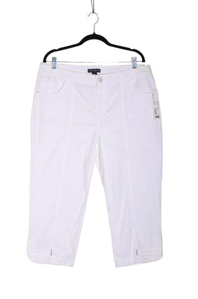 TRIBAL Women Capri Pants Regular fit in White - Size 14 | 17.8 $ KOOP