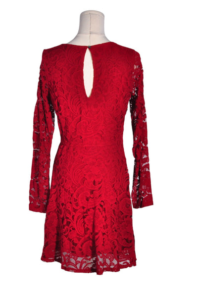 HOLLISTER Women A-Line Dresses Regular fit in Red - Size M | 19.99 $ KOOP