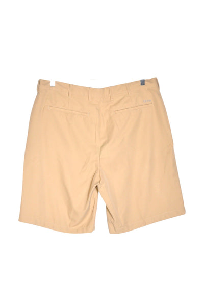 IZOD Women Classic Shorts Regular fit in Beige - Size 38 | 19.99 $ KOOP