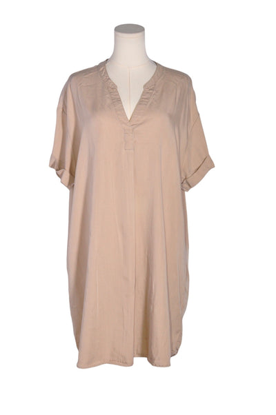 HILARY BRADLEY Women Shirt Dresses Regular fit in Beige - Size XXL | 39.99 $ KOOP