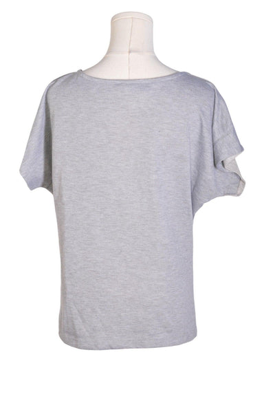 SAGA Women T-Shirts Regular fit in Gray - Size S | 32.29 $ KOOP