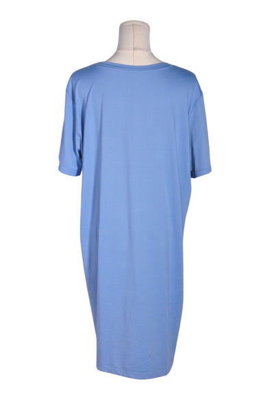 LA VIE EN ROSE Women Night Wear Regular fit in Blue - Size L | 15.3 $ KOOP