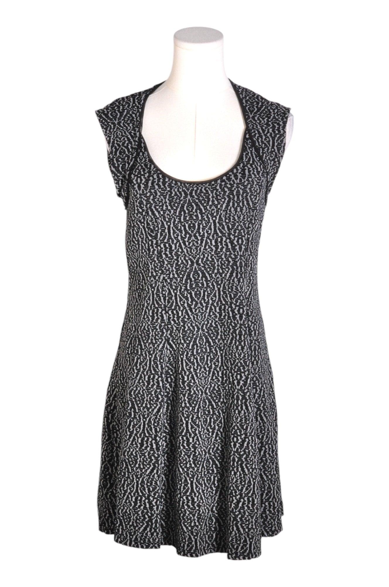 SILENCE + NOISE Women Sheath Dresses Regular fit in Black - Size L | 26.29 $ KOOP