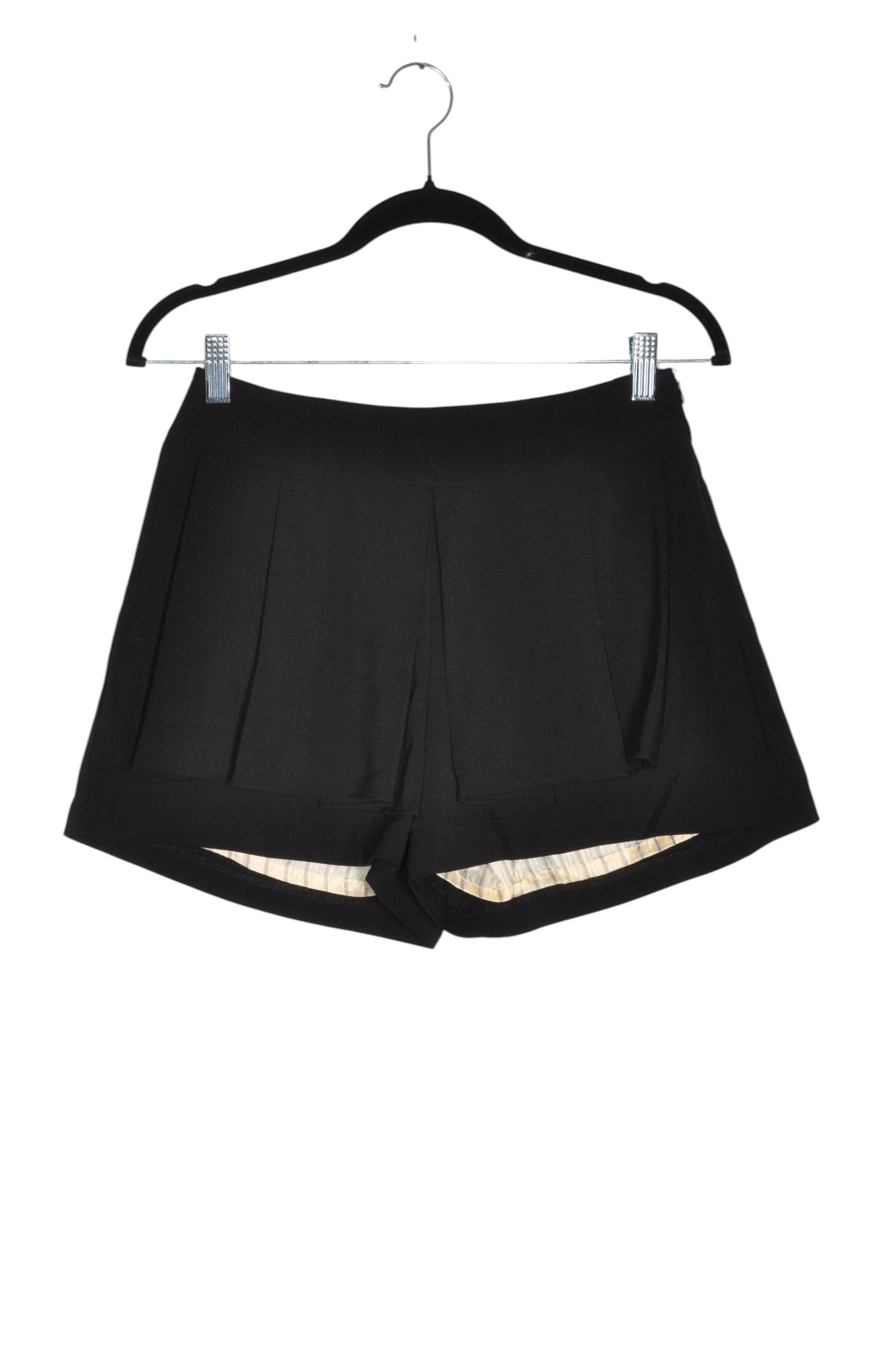 LINE & DOT Women Classic Shorts Regular fit in Black - Size S | 49.5 $ KOOP