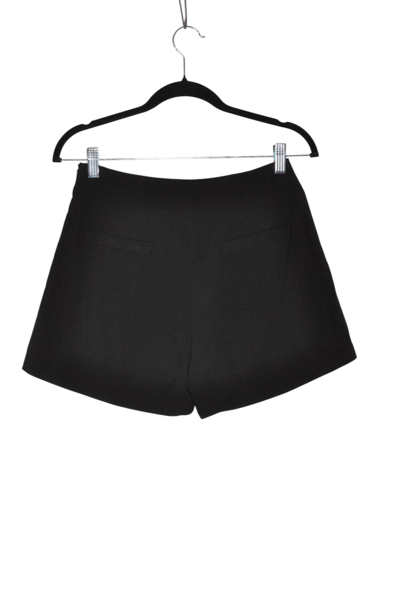 LINE & DOT Women Classic Shorts Regular fit in Black - Size S | 49.5 $ KOOP