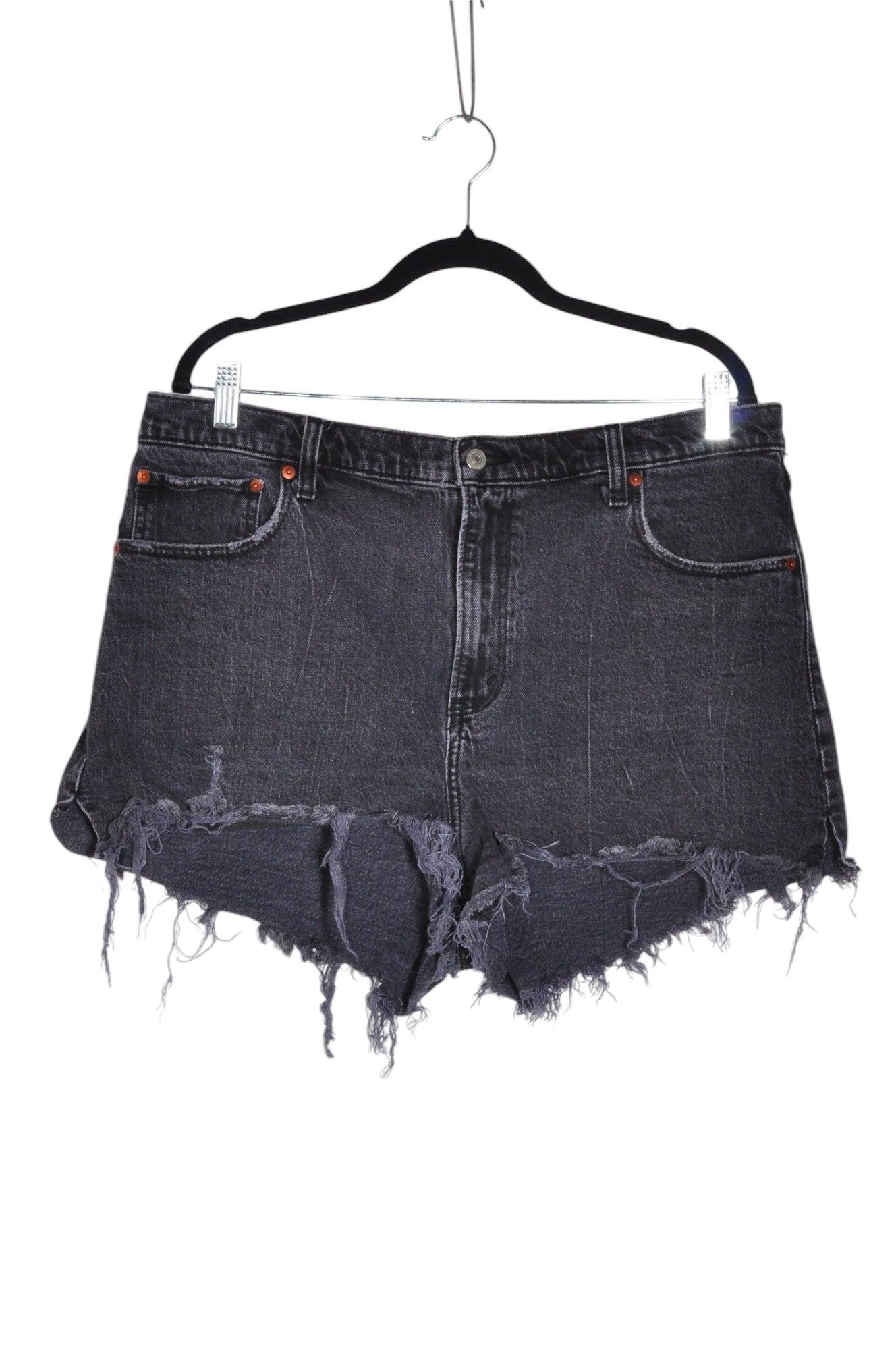 ABERCROMBIE & FITCH Women Denim Shorts Regular fit in Black - Size 33 | 24.29 $ KOOP