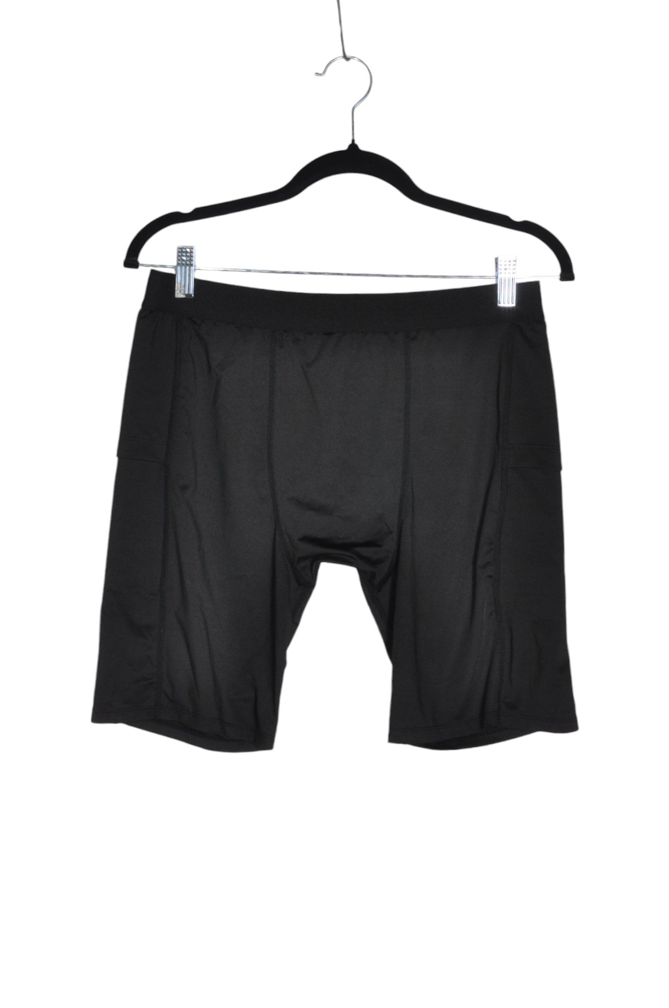 UNBRANDED Women Activewear Shorts & Skirts Regular fit in Black - Size XL | 9.99 $ KOOP