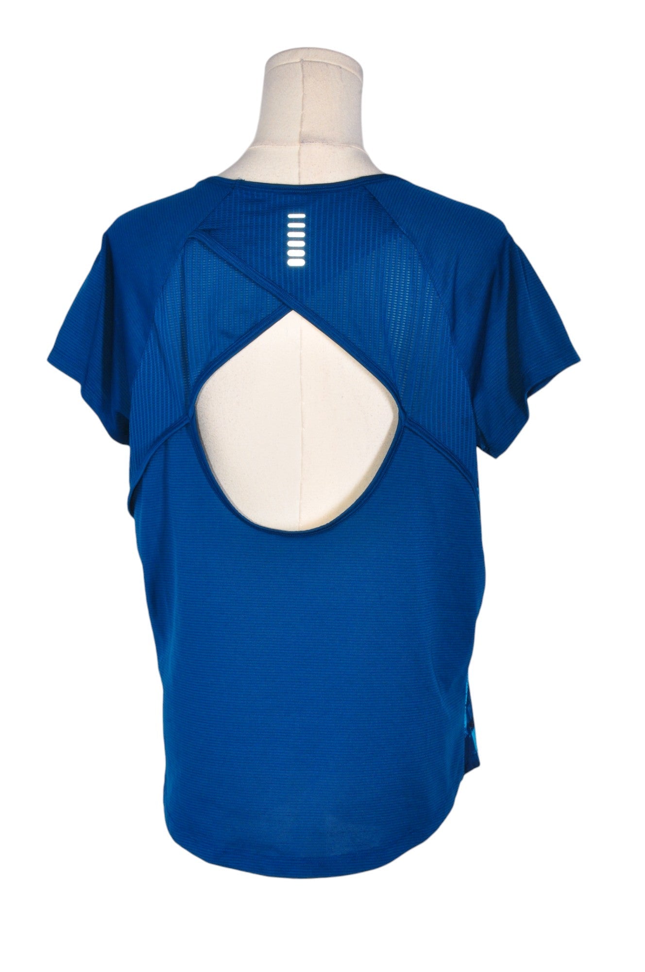 UNDER ARMOUR Women T-Shirts Regular fit in Blue - Size L | 13.2 $ KOOP
