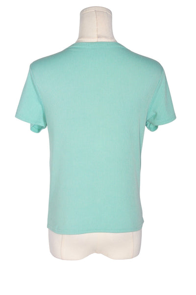 OLIVIA RAE Women T-Shirts Regular fit in Green - Size M | 39.99 $ KOOP