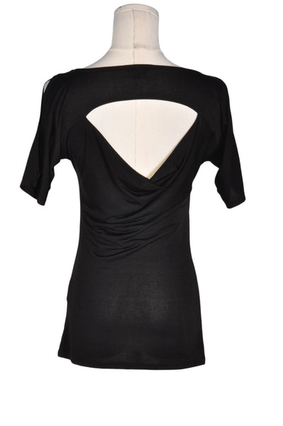 GUESS Women T-Shirts Regular fit in Black - Size XS | 22.3 $ KOOP