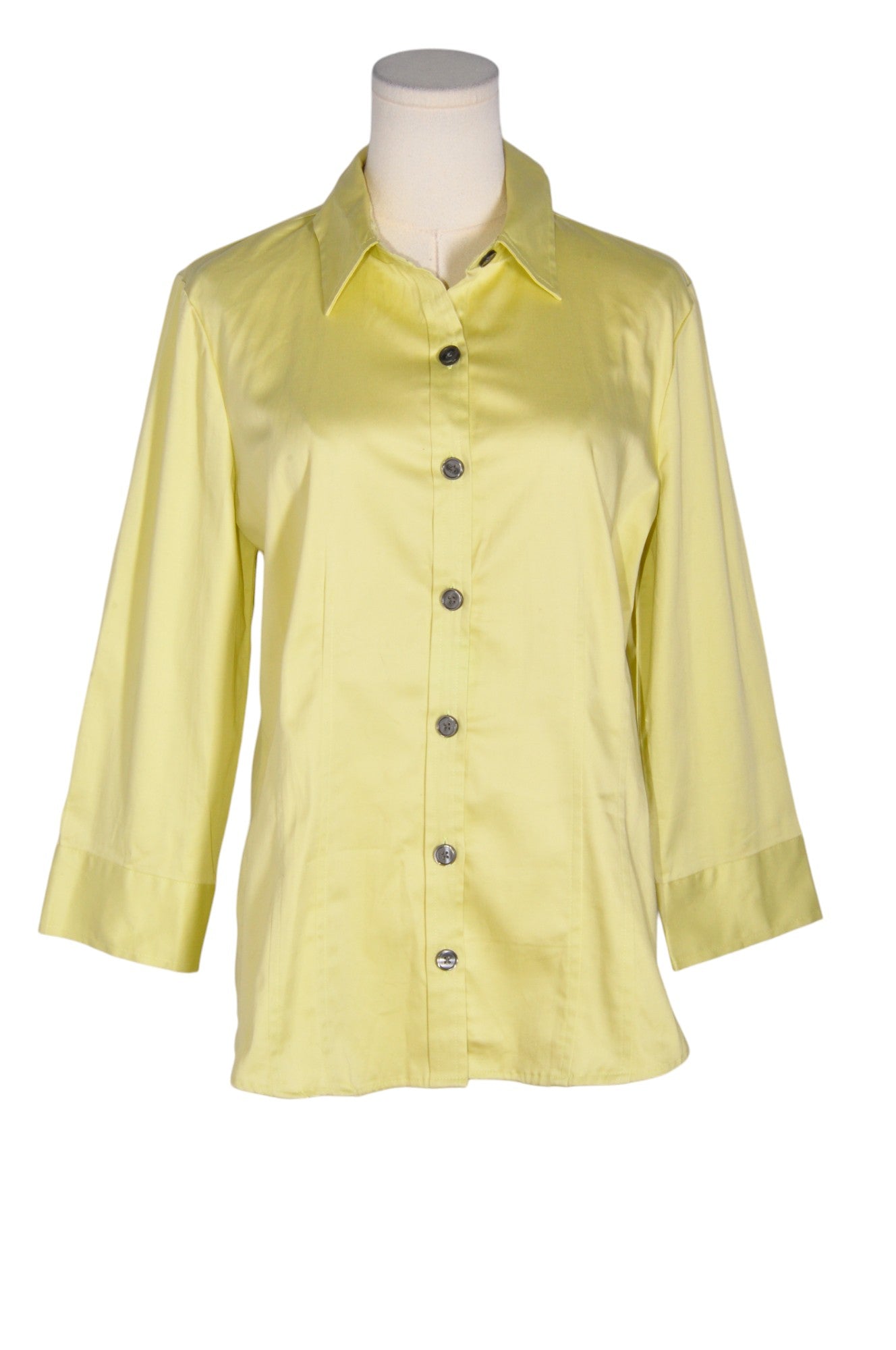 VAN HEUSEN Women Button Down Tops Regular fit in Yellow - Size M | 19.99 $ KOOP