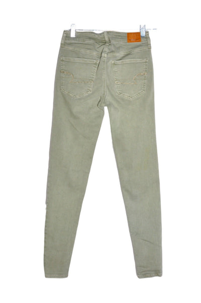 AMERICAN EAGLE Women Straight-Legged Jeans Regular fit in Green - Size 4 | 25.29 $ KOOP