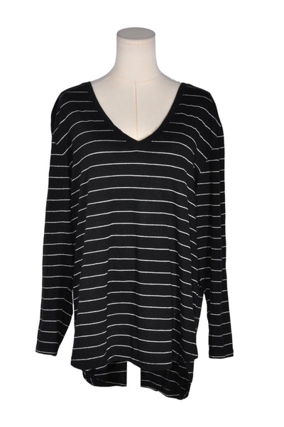 LOVE & LEGEND Women T-Shirts Regular fit in Black - Size XL | 13.4 $ KOOP