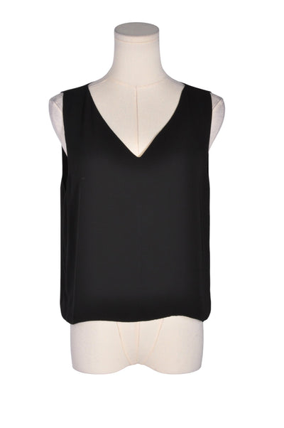 BABATON Women Tank Tops Regular fit in Black - Size M | 29.99 $ KOOP
