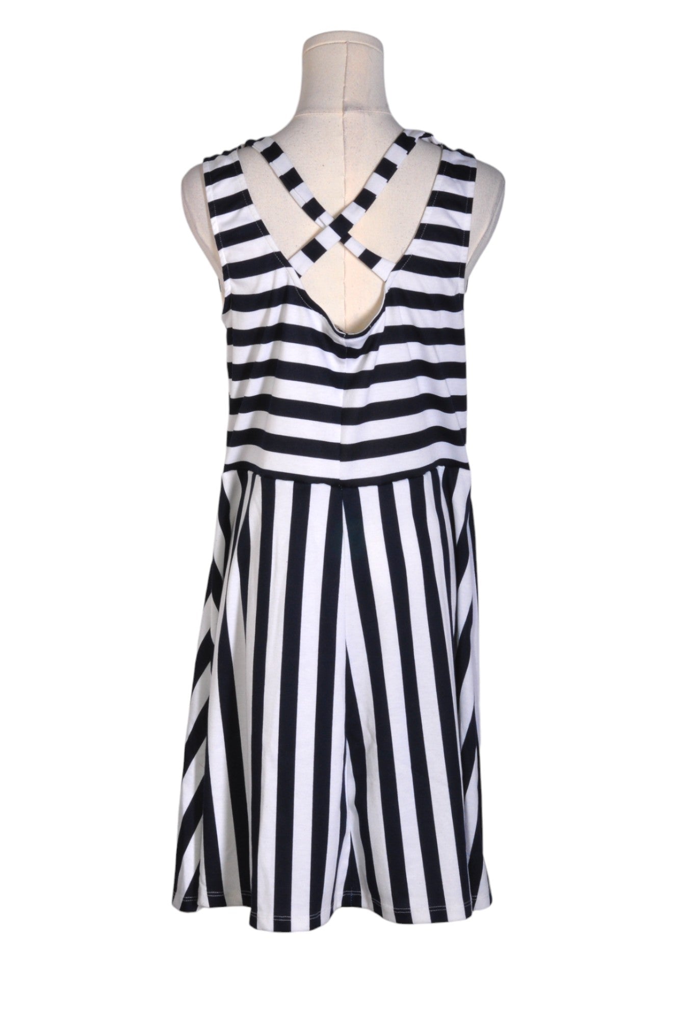 H&M Women Fit & Flare Dresses Regular fit in White - Size L | 11.99 $ KOOP