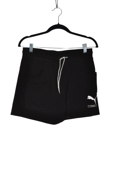 PUMA Women Classic Shorts Regular fit in Black - Size L | 14.5 $ KOOP