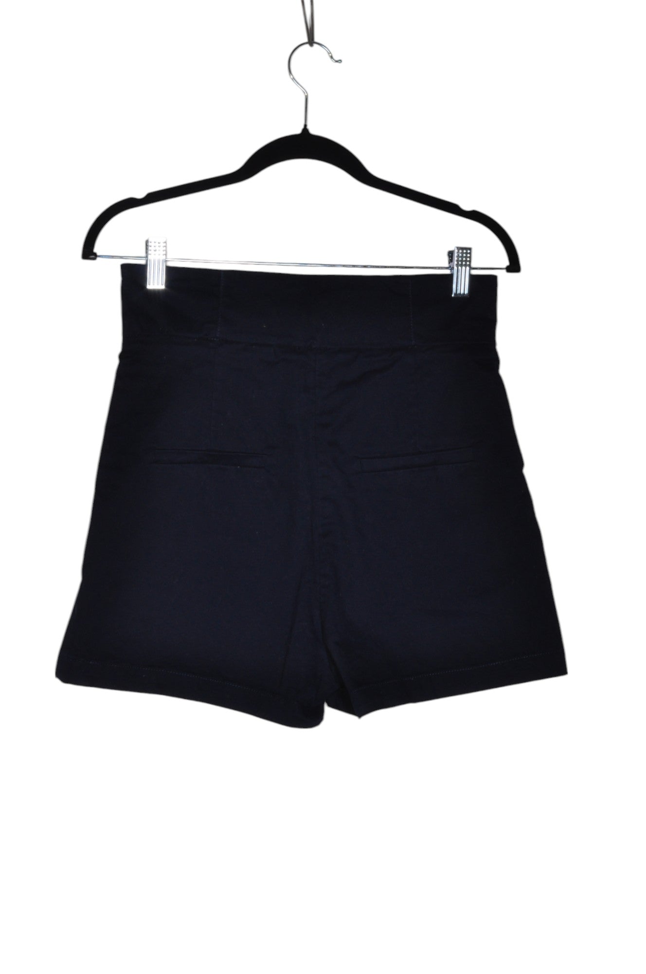 DYNAMITE Women Classic Shorts Regular fit in Black - Size S | 12.39 $ KOOP