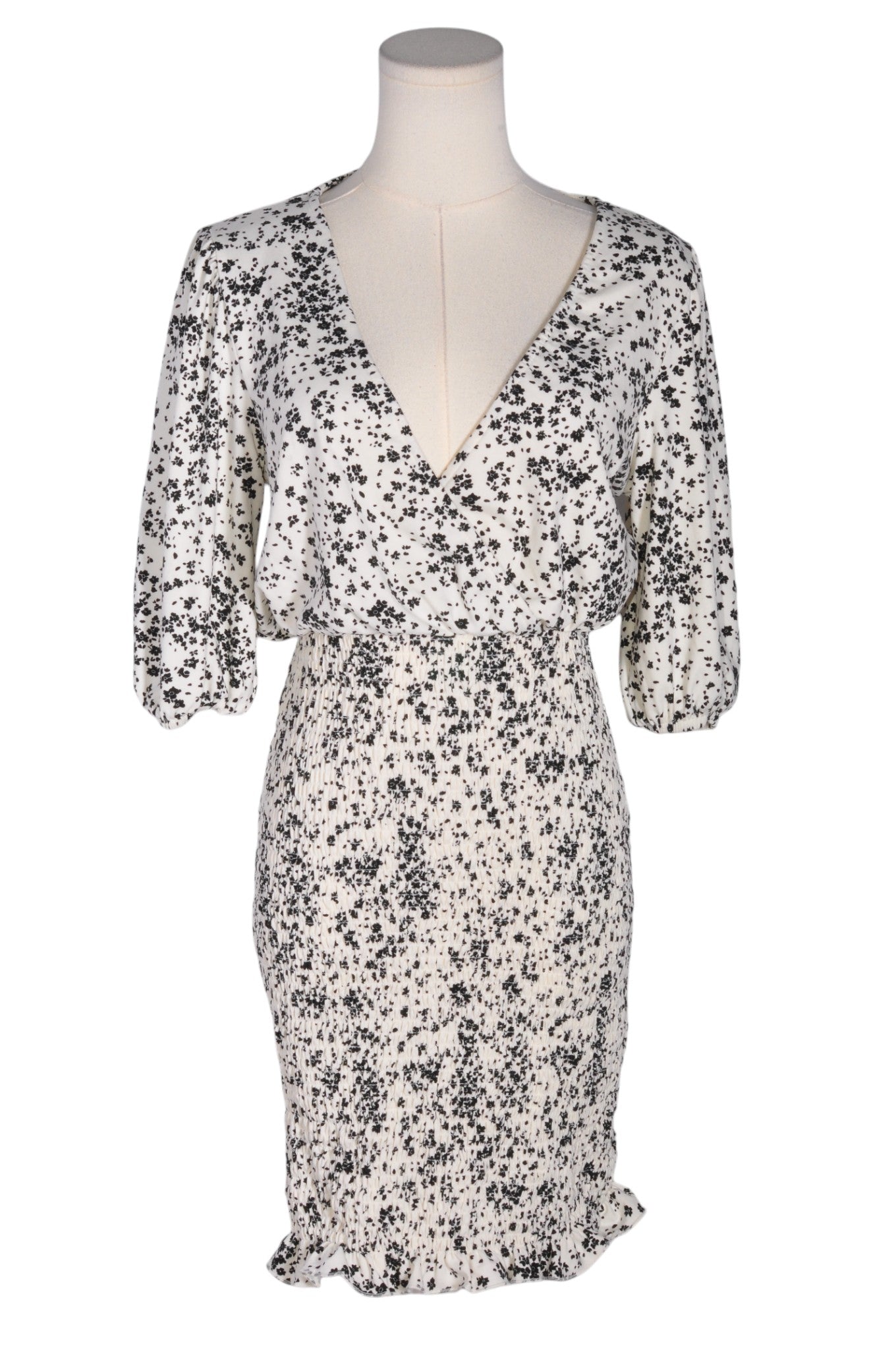 REVAMPED Women Fit & Flare Dresses Regular fit in White - Size S | 13.29 $ KOOP