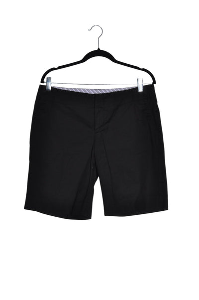 GAP Women Classic Shorts Regular fit in Black - Size 8 | 16.35 $ KOOP