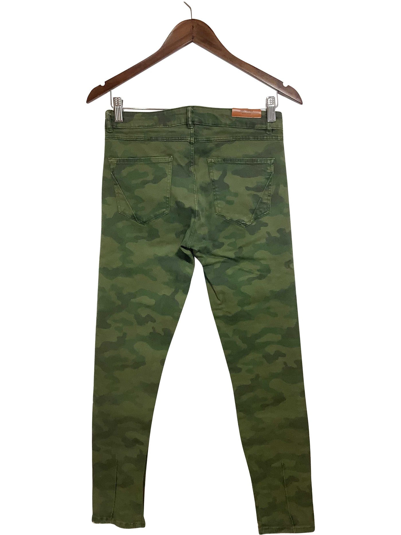 ZARA Regular fit Straight-legged Jeans in Green - Size 6 | 16 $ KOOP